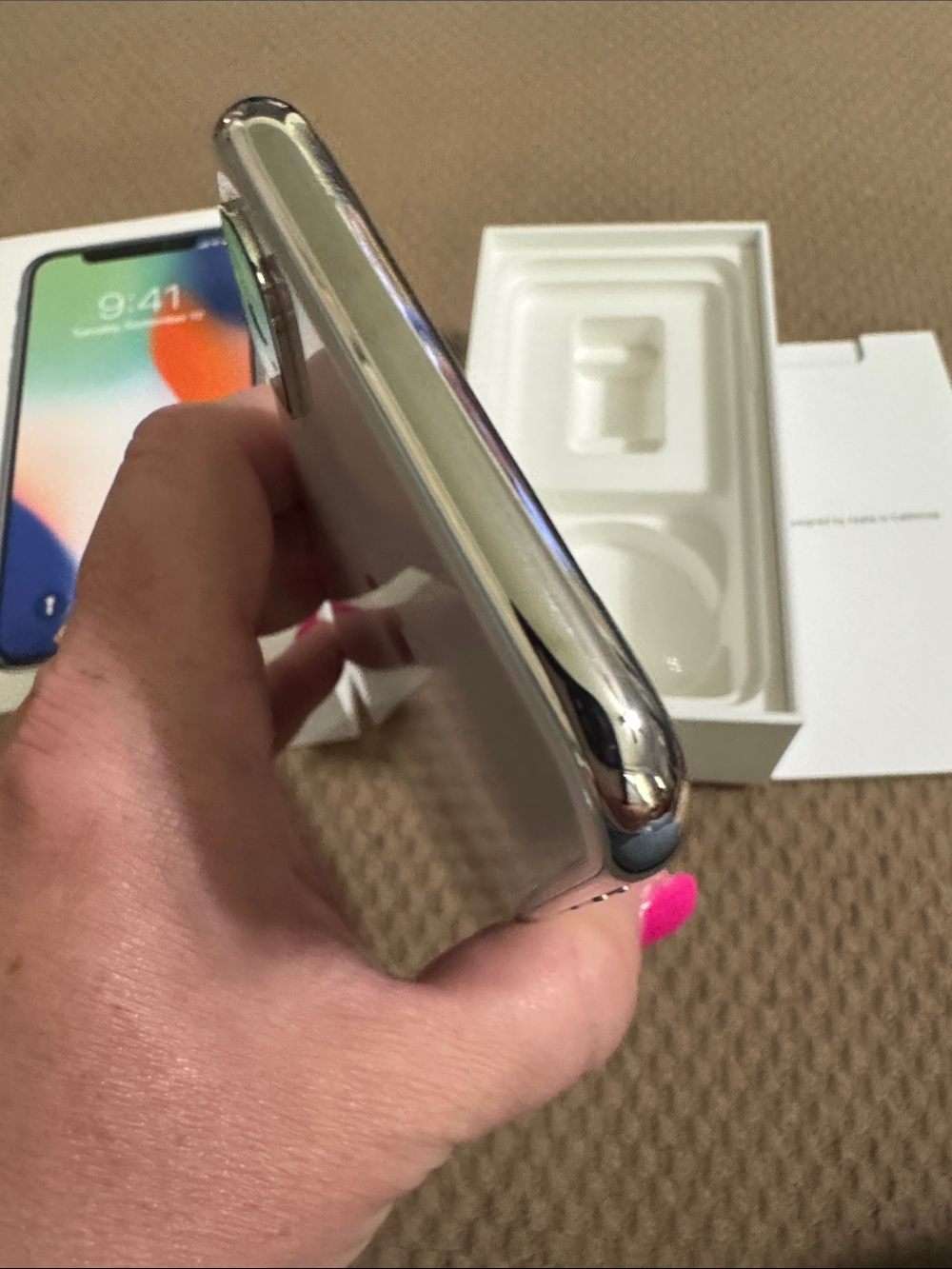 Apple iPhone X Black Front Display in Box - Picture 5 of 8